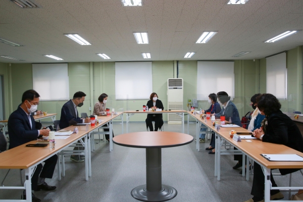 여성친화도시연구모임 활동 김포시 제공