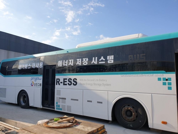 버스를 이용한 에너지 저장장치(ESS) 모델